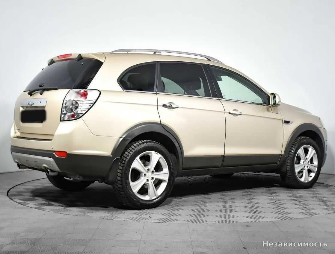 Chevrolet Captiva 2012 с пробегом — фото 4