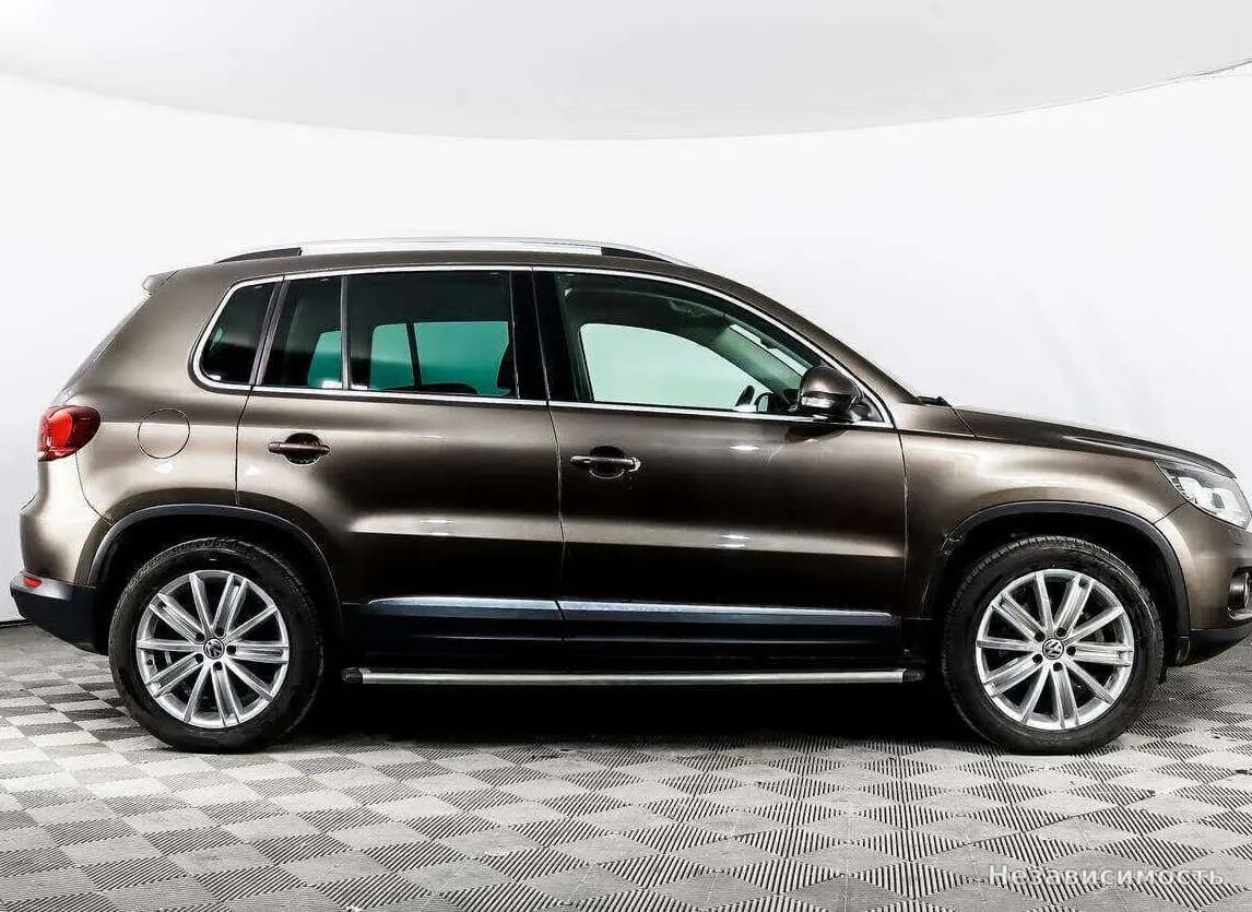 Volkswagen Tiguan 2015 с пробегом — фото 4