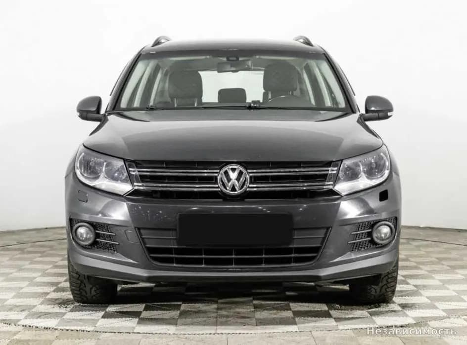 Volkswagen Tiguan 2015 с пробегом — фото 2