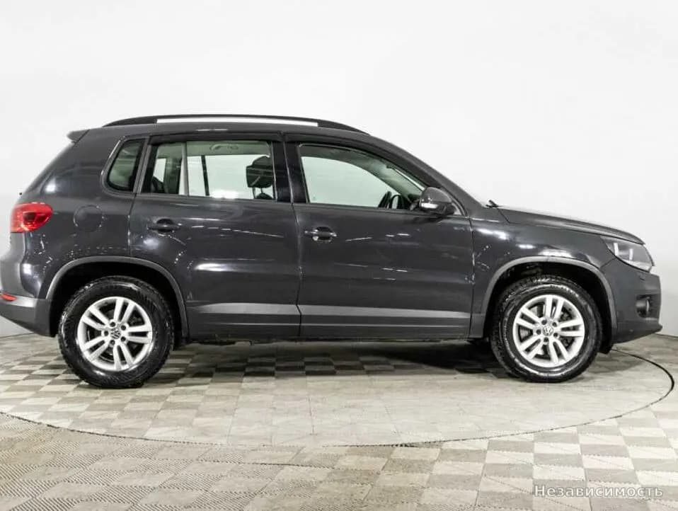 Volkswagen Tiguan 2015 с пробегом — фото 4