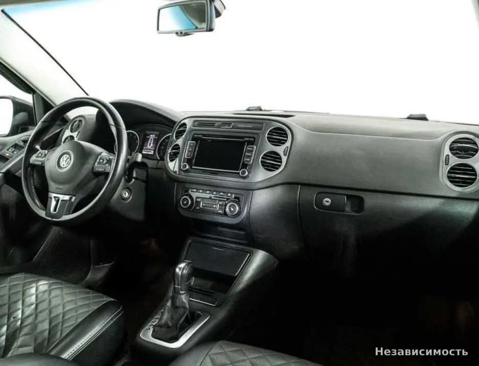 Volkswagen Tiguan 2015 с пробегом — фото 9