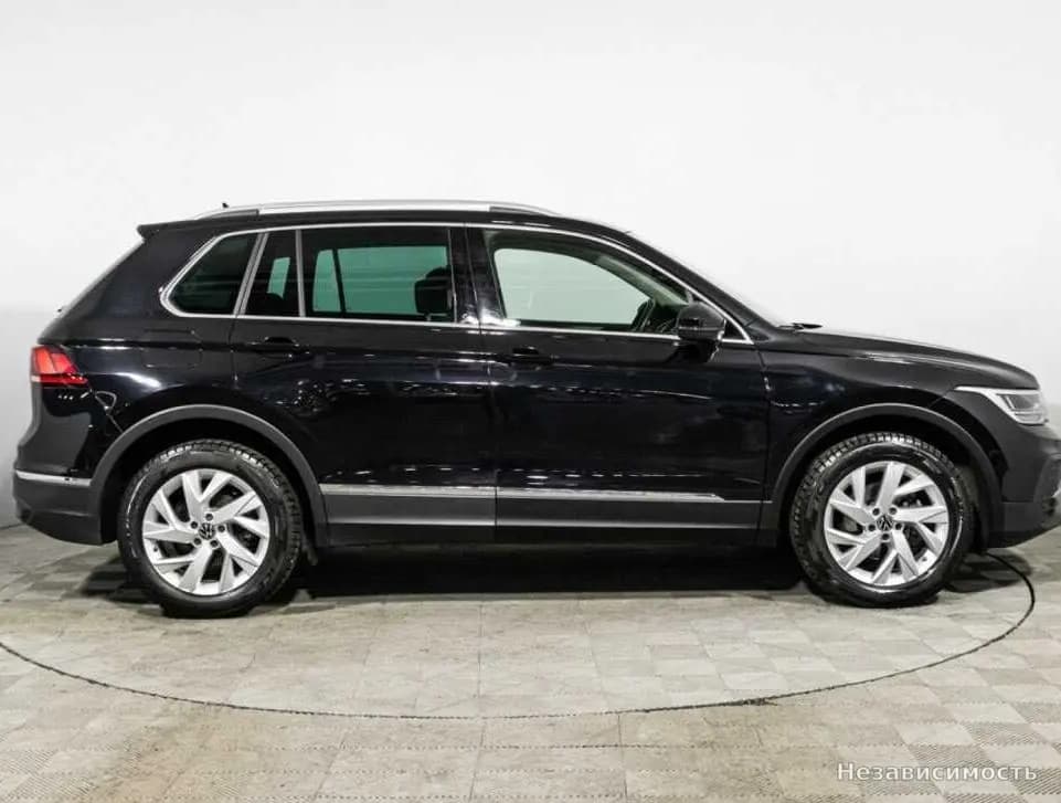 Volkswagen Tiguan 2021 с пробегом — фото 4