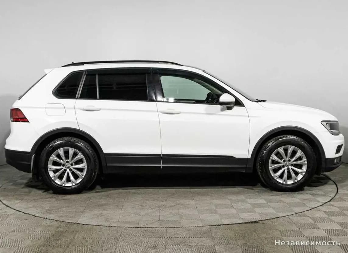 Volkswagen Tiguan 2018 с пробегом — фото 4