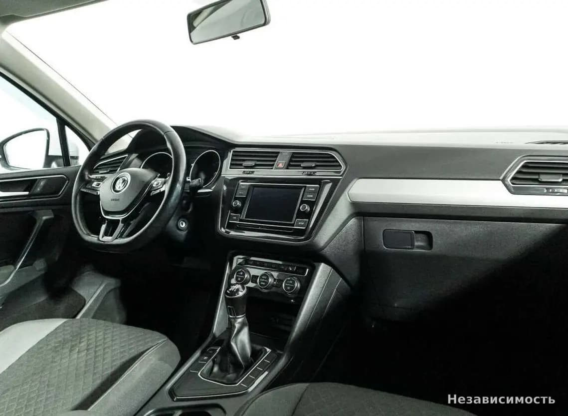 Volkswagen Tiguan 2018 с пробегом — фото 9