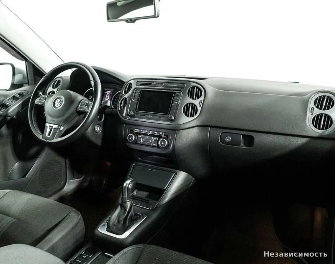 Volkswagen Tiguan 2015 с пробегом — фото 9