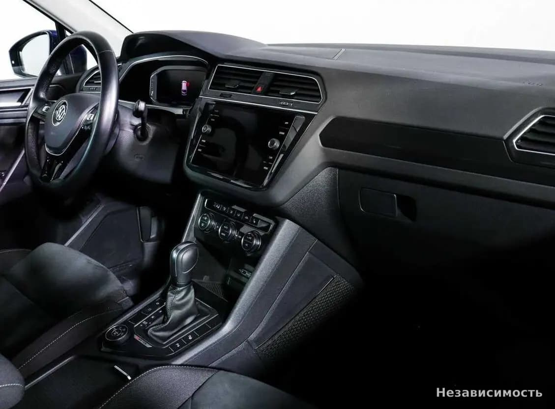 Volkswagen Tiguan 2020 с пробегом — фото 9