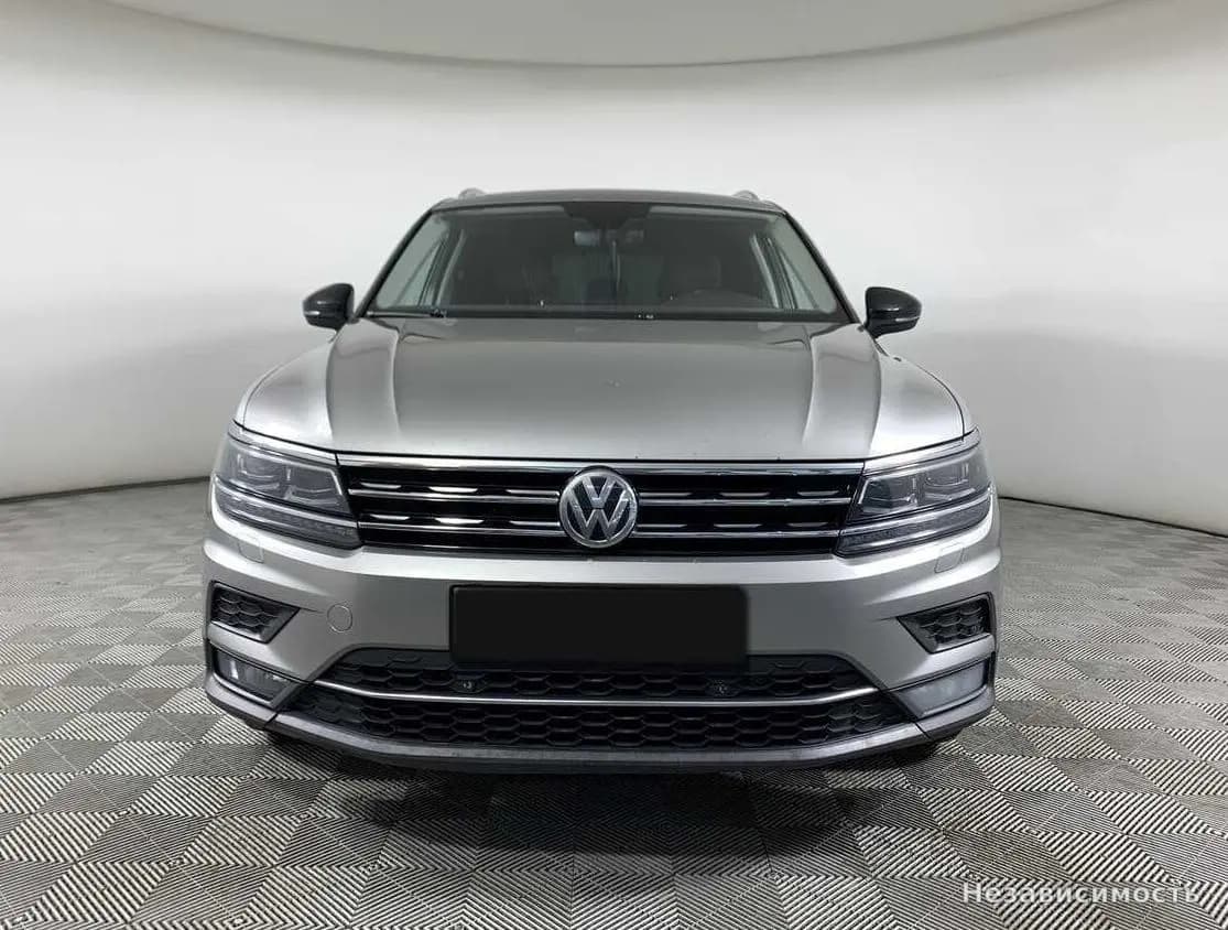 Volkswagen Tiguan 2018 с пробегом — фото 2