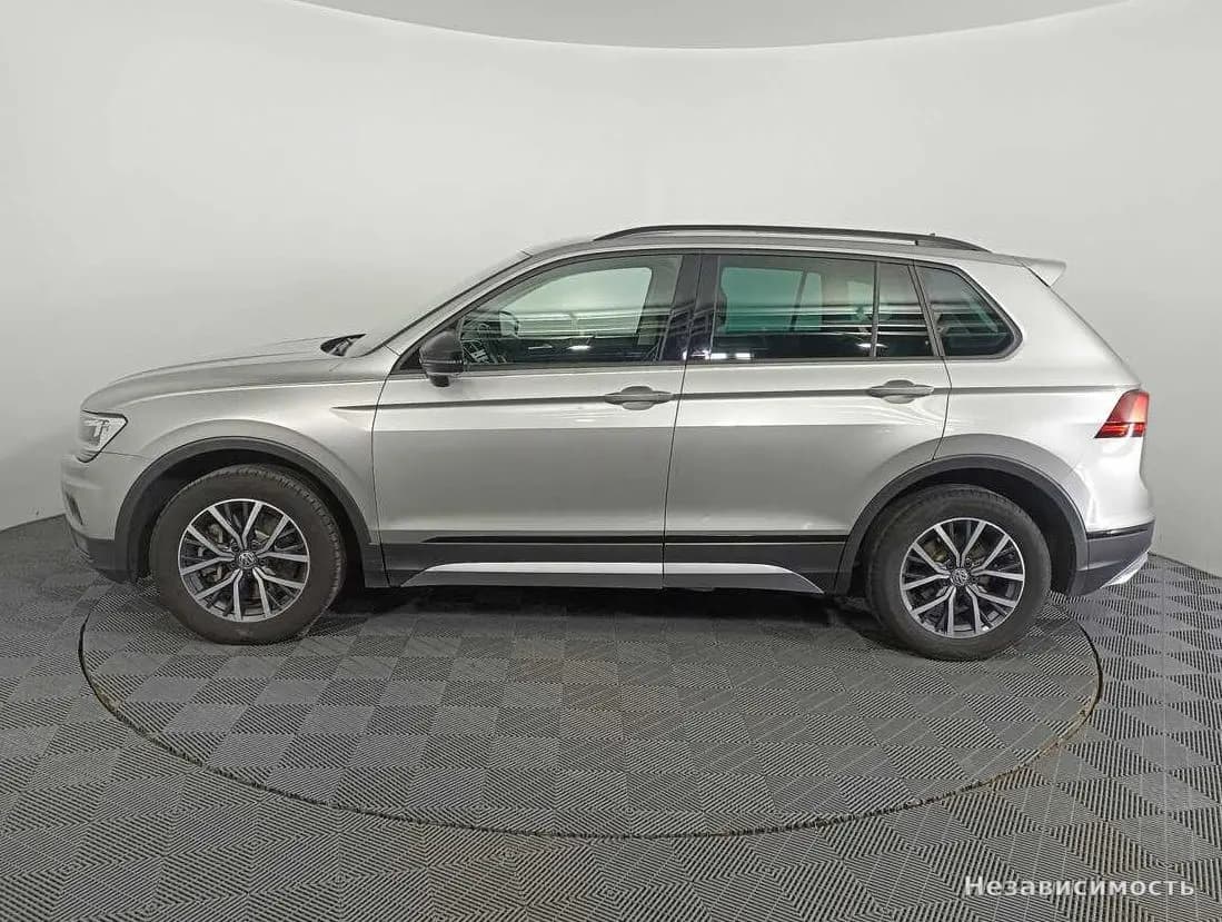 Volkswagen Tiguan 2019 с пробегом — фото 8