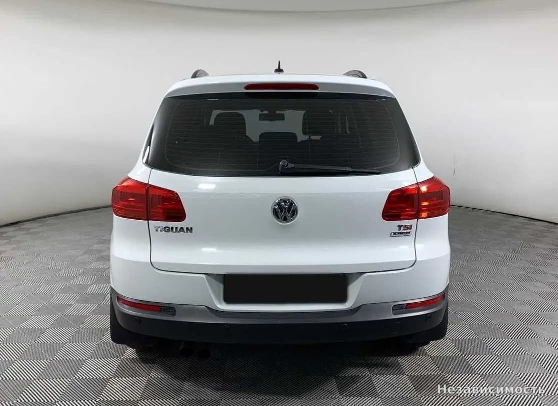 Volkswagen Tiguan 2015 с пробегом — фото 6