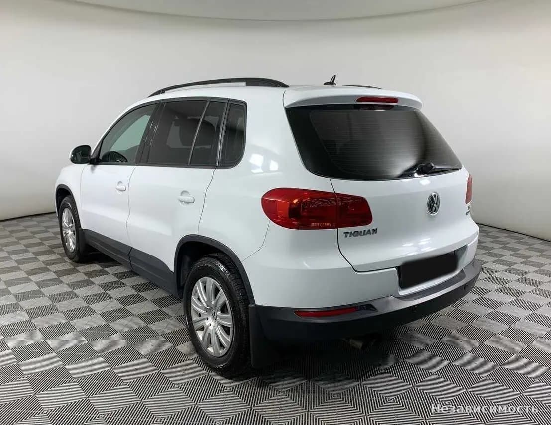 Volkswagen Tiguan 2015 с пробегом — фото 7