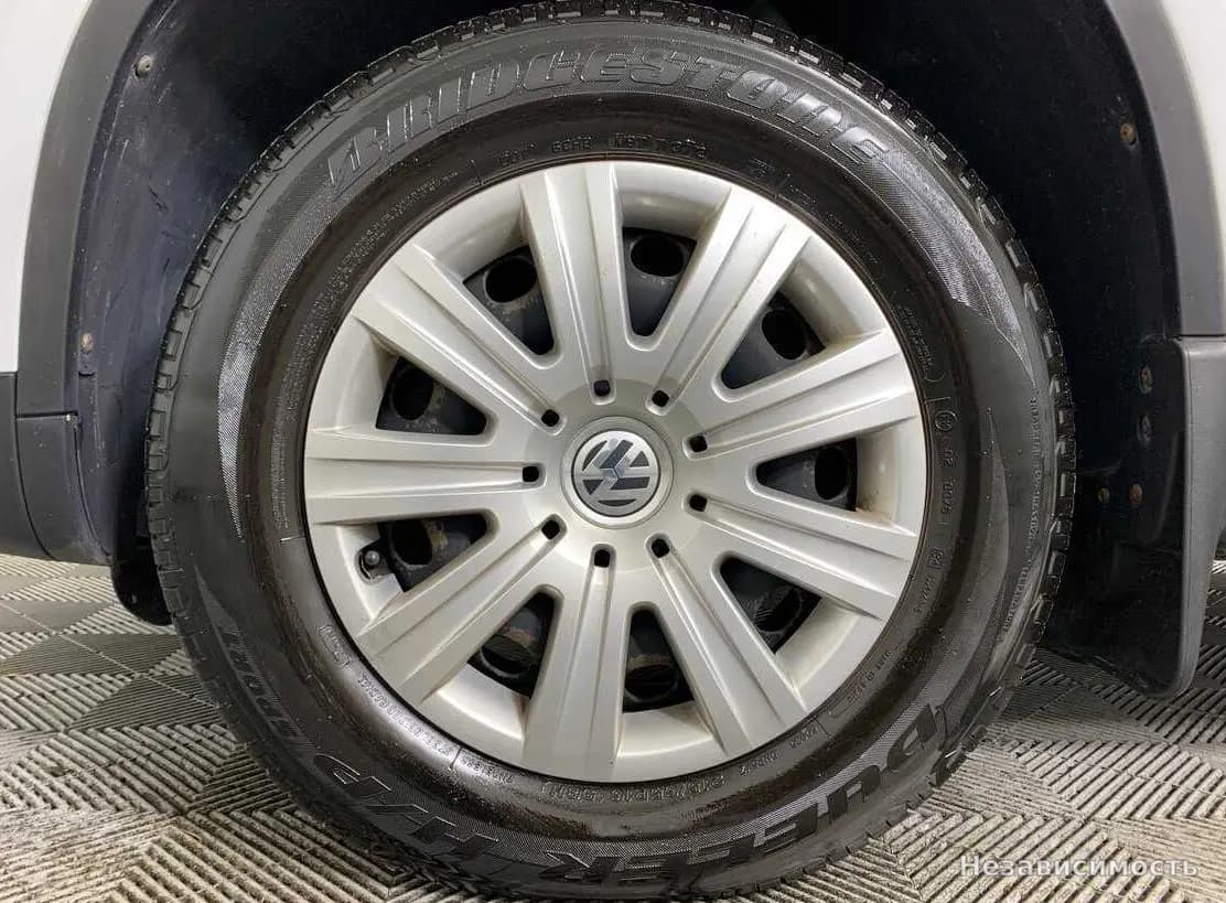 Volkswagen Tiguan 2015 с пробегом — фото 9