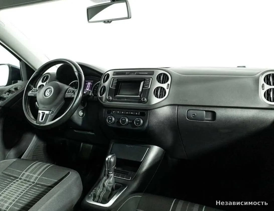 Volkswagen Tiguan 2015 с пробегом — фото 9