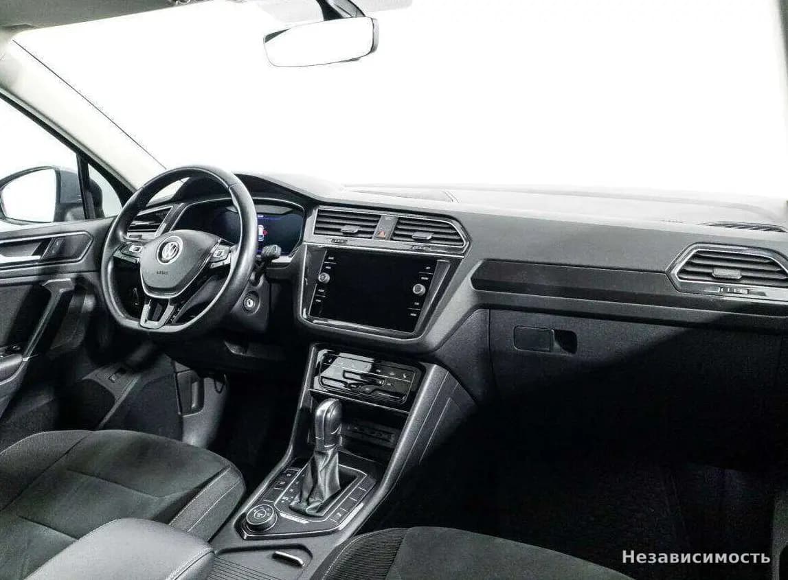 Volkswagen Tiguan 2018 с пробегом — фото 9