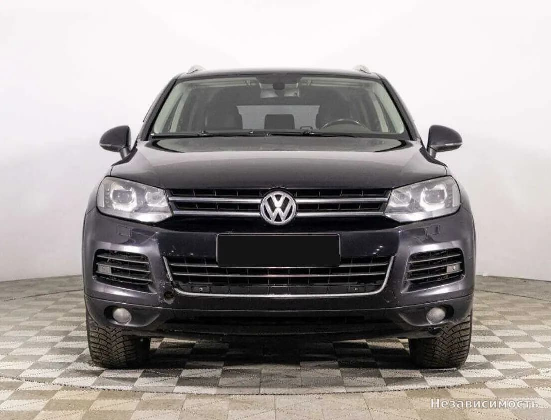 Volkswagen Touareg 2012 с пробегом — фото 2