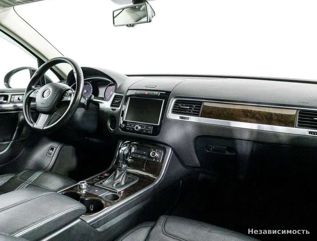Volkswagen Touareg 2012 с пробегом — фото 7