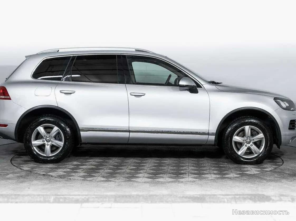 Volkswagen Touareg 2012 с пробегом — фото 4