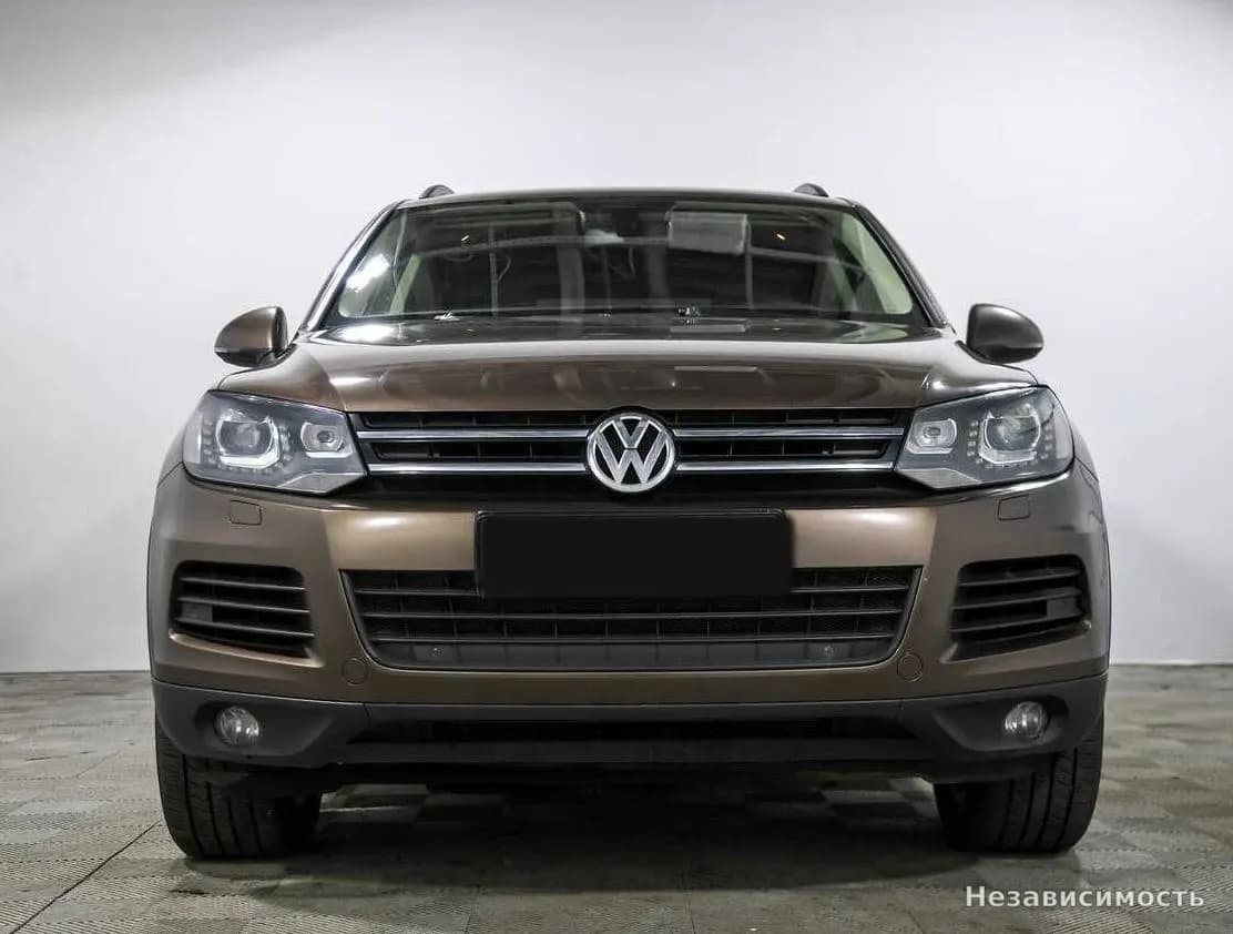 Volkswagen Touareg 2013 с пробегом — фото 2