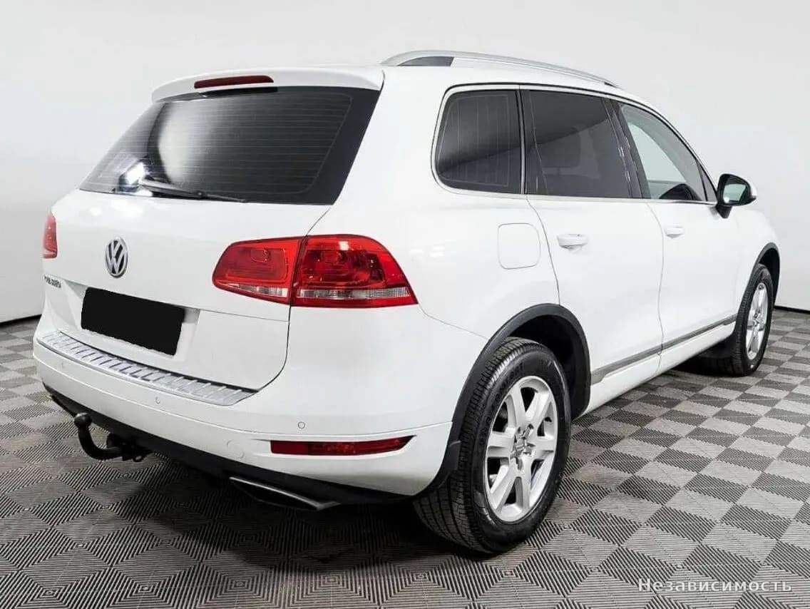 Volkswagen Touareg 2012 с пробегом — фото 4