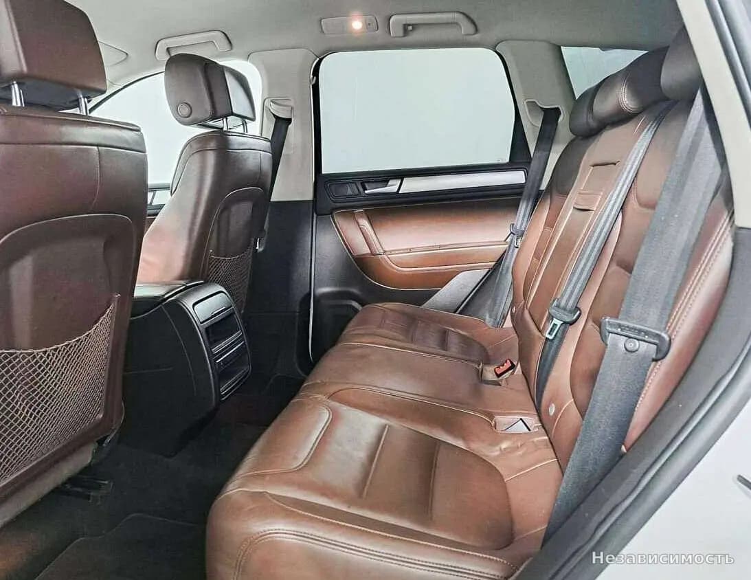 Volkswagen Touareg 2012 с пробегом — фото 8