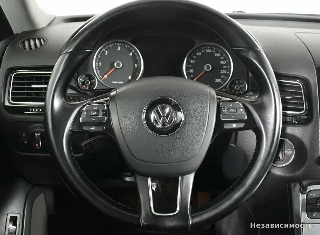 Volkswagen Touareg 2014 с пробегом — фото 7