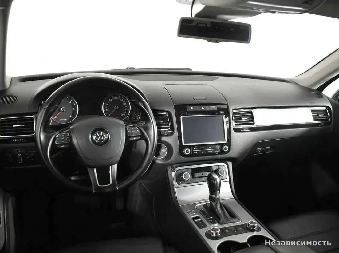 Volkswagen Touareg 2014 с пробегом — фото 8
