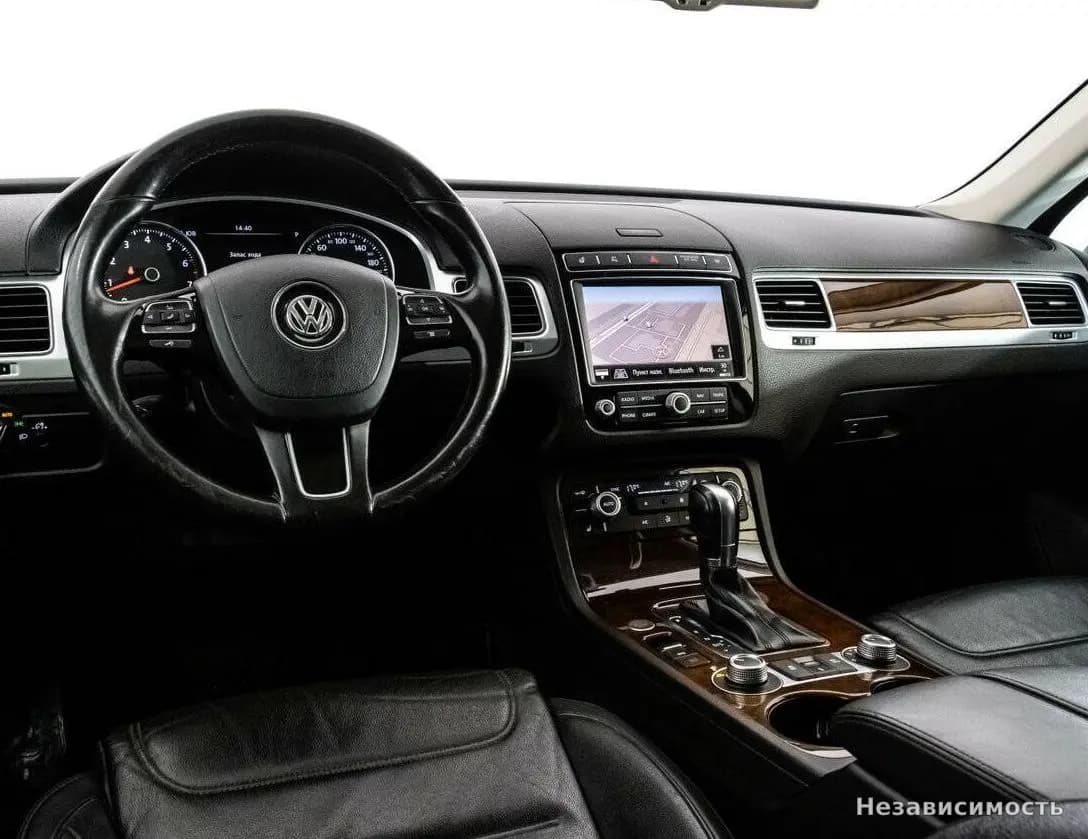 Volkswagen Touareg 2015 с пробегом — фото 10