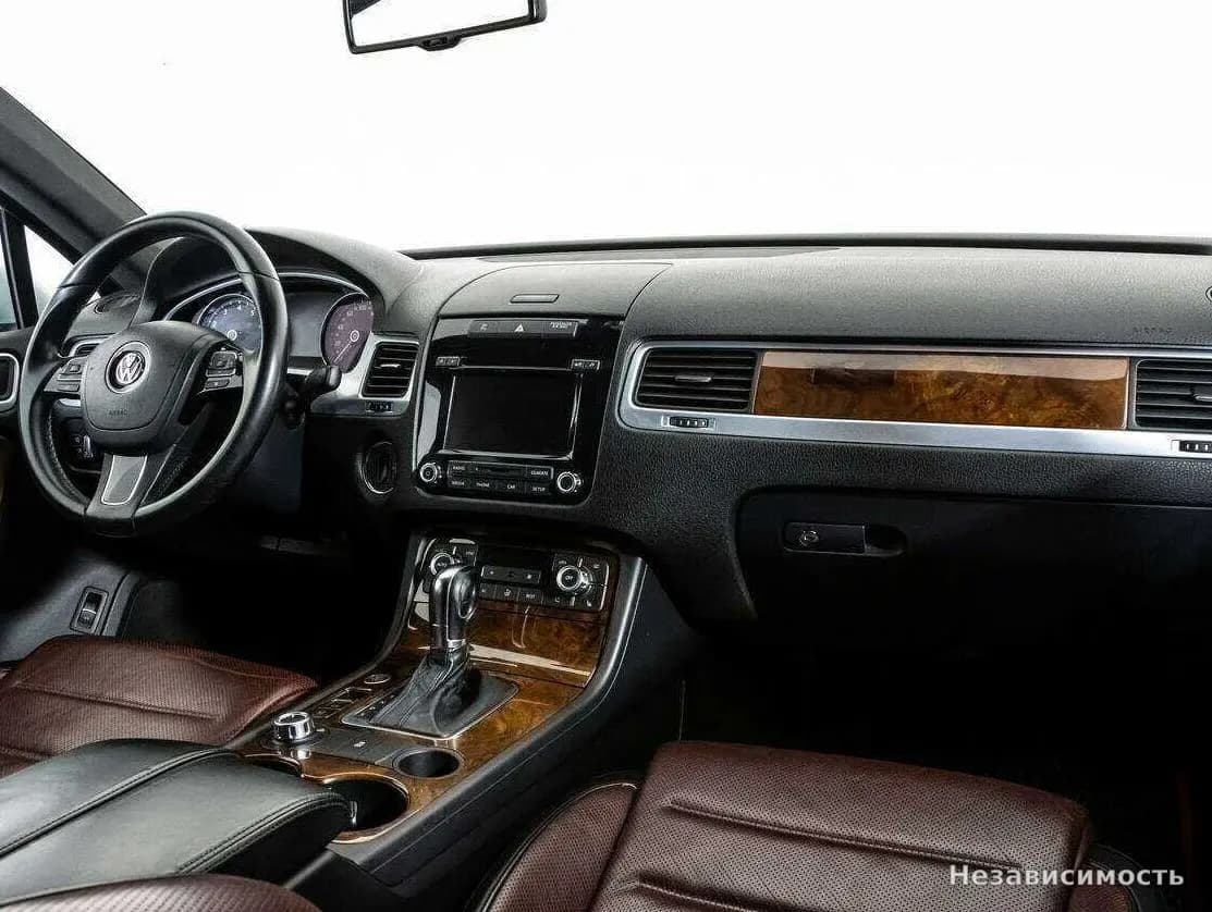 Volkswagen Touareg 2012 с пробегом — фото 7