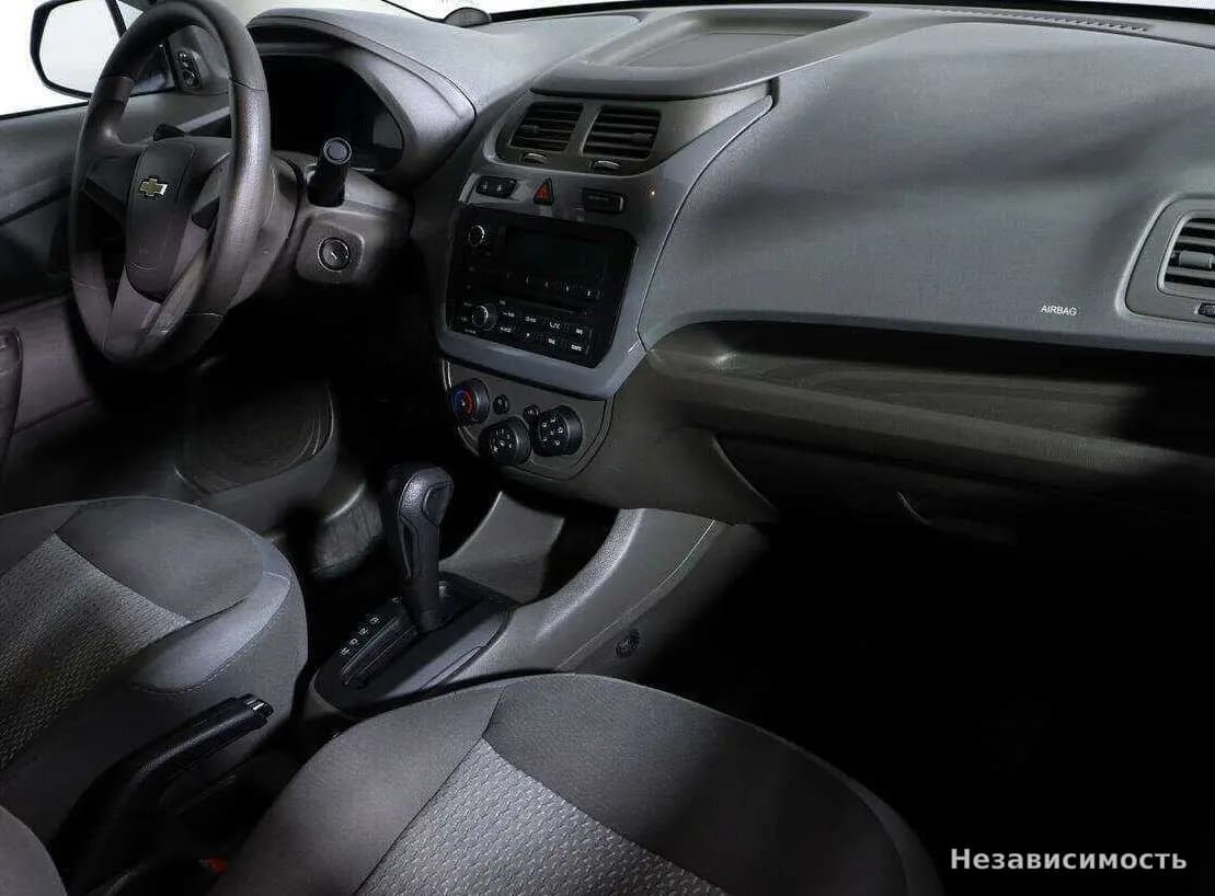 Chevrolet Cobalt 2020 с пробегом — фото 6