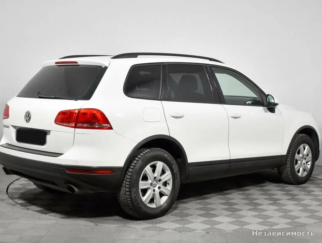 Volkswagen Touareg 2015 с пробегом — фото 5