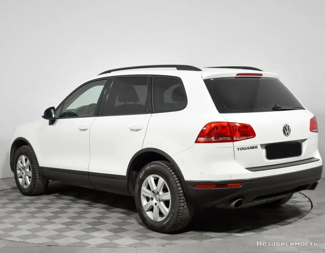 Volkswagen Touareg 2015 с пробегом — фото 7