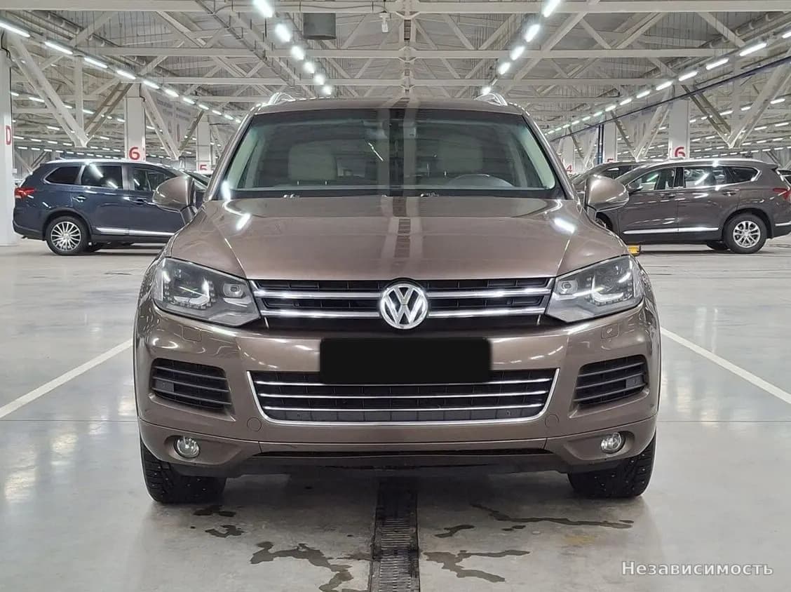 Volkswagen Touareg 2013 с пробегом — фото 2