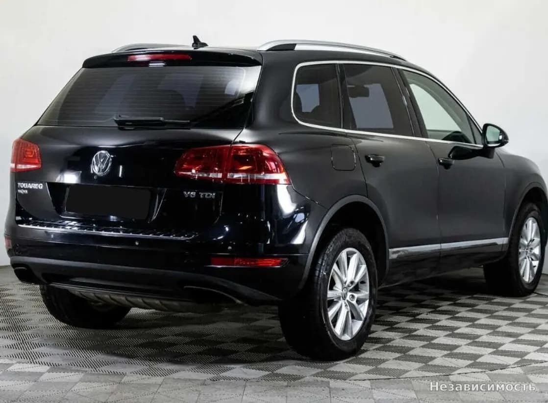 Volkswagen Touareg 2012 с пробегом — фото 4