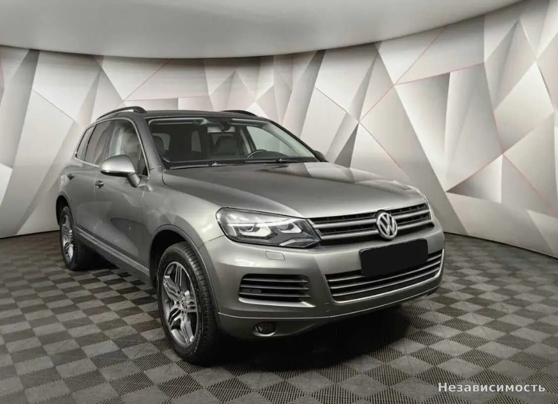 Volkswagen Touareg 2012 с пробегом — фото 3