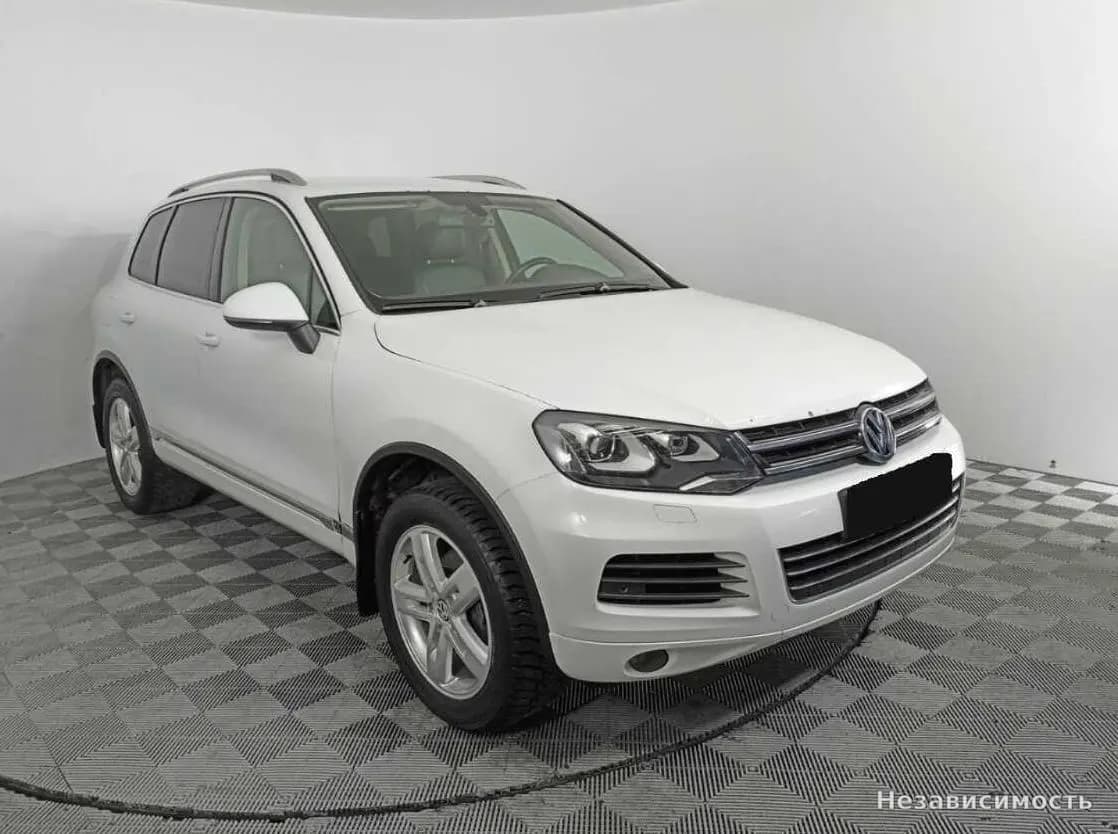 Volkswagen Touareg 2013 с пробегом — фото 3