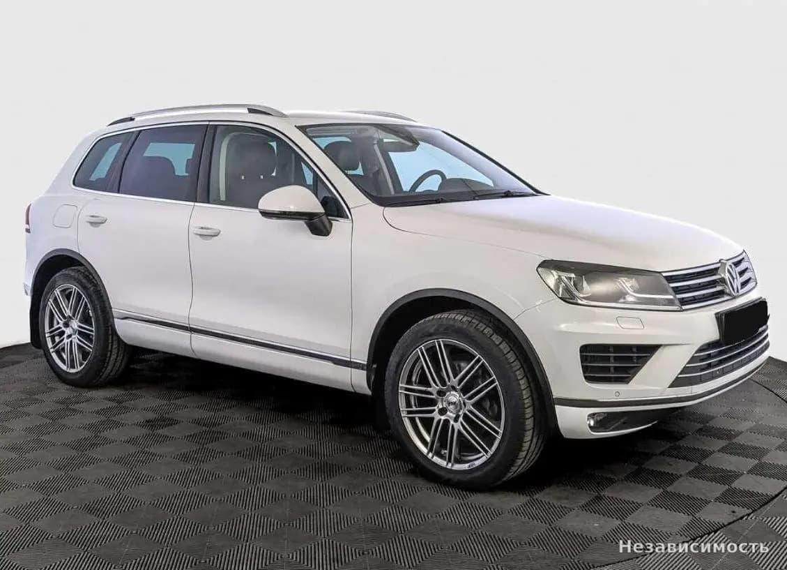Volkswagen Touareg 2017 с пробегом — фото 3