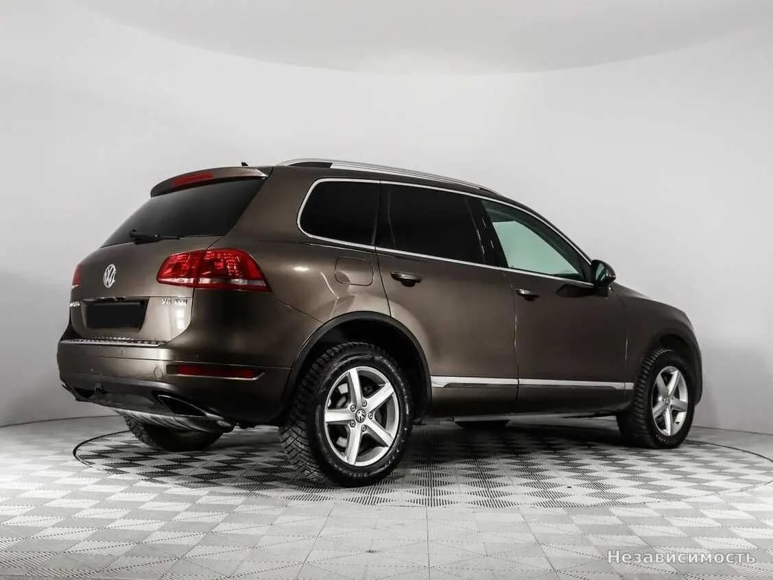 Volkswagen Touareg 2012 с пробегом — фото 5