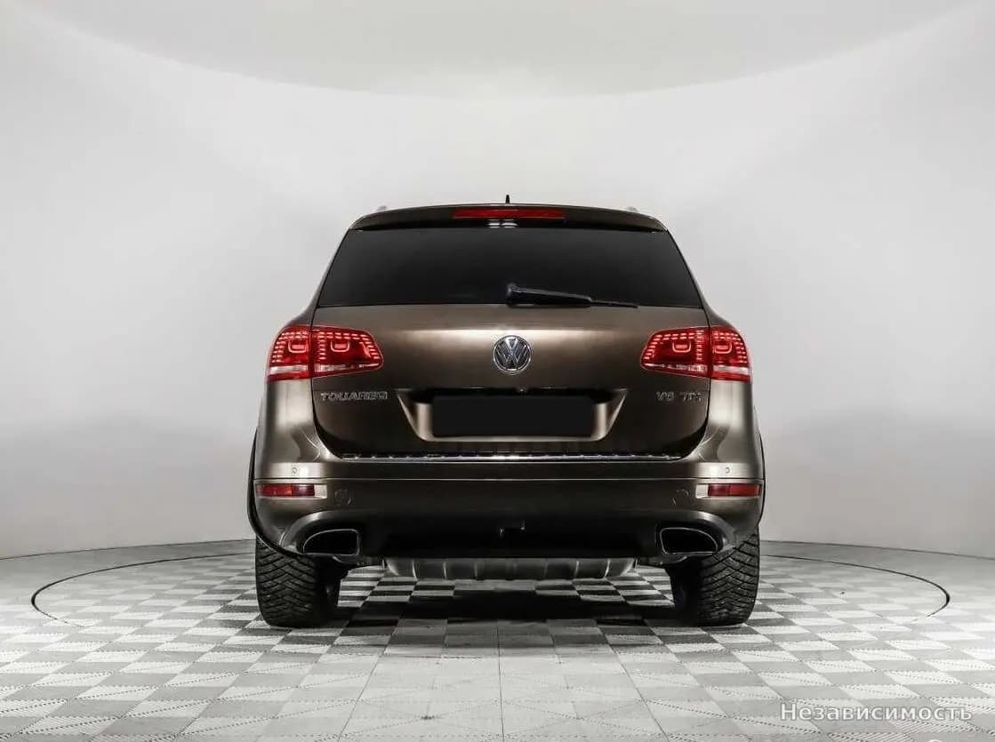 Volkswagen Touareg 2012 с пробегом — фото 6
