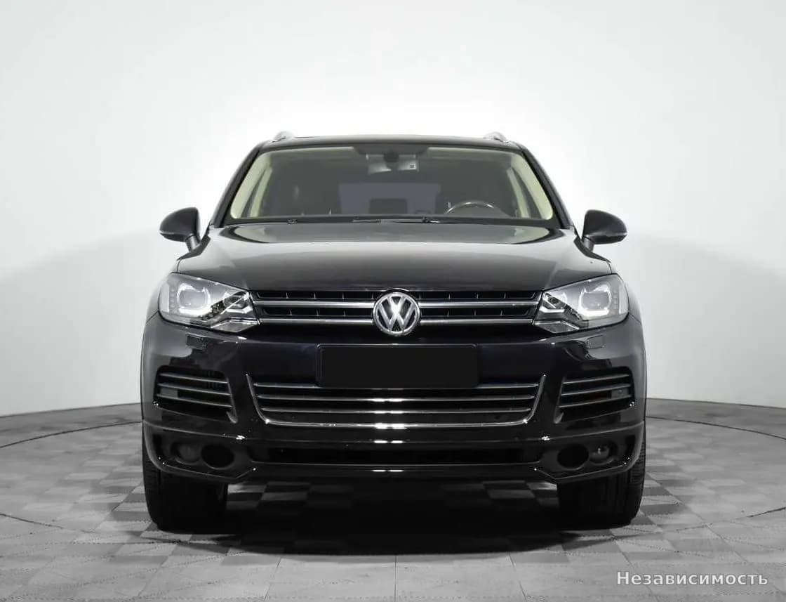 Volkswagen Touareg 2013 с пробегом — фото 2
