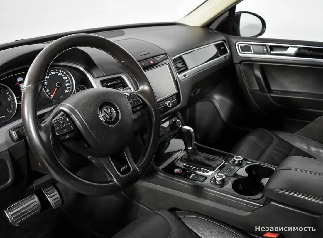 Volkswagen Touareg 2013 с пробегом — фото 7