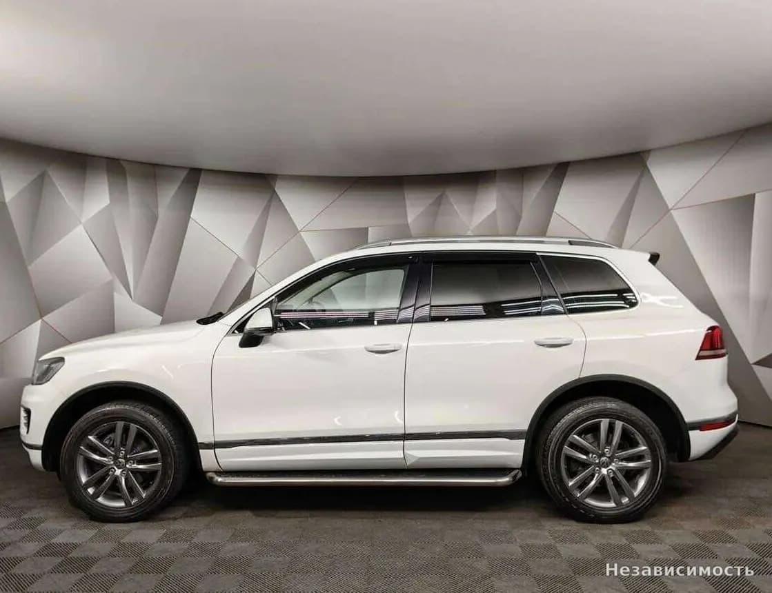 Volkswagen Touareg 2016 с пробегом — фото 5