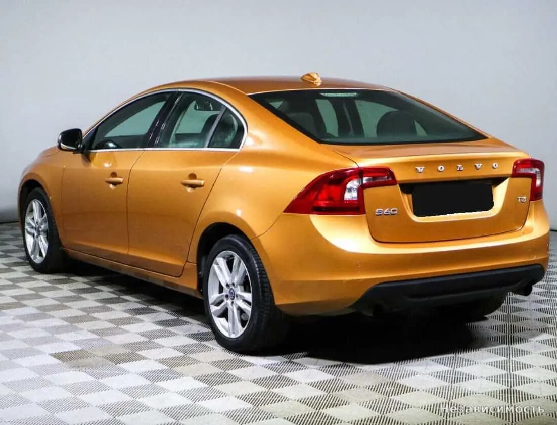 Volvo S60 2012 с пробегом — фото 6