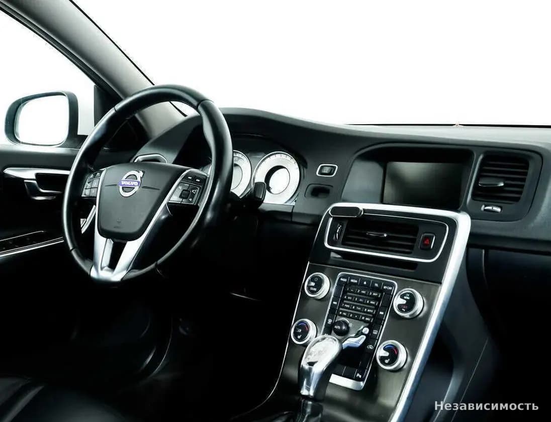 Volvo S60 2012 с пробегом — фото 9