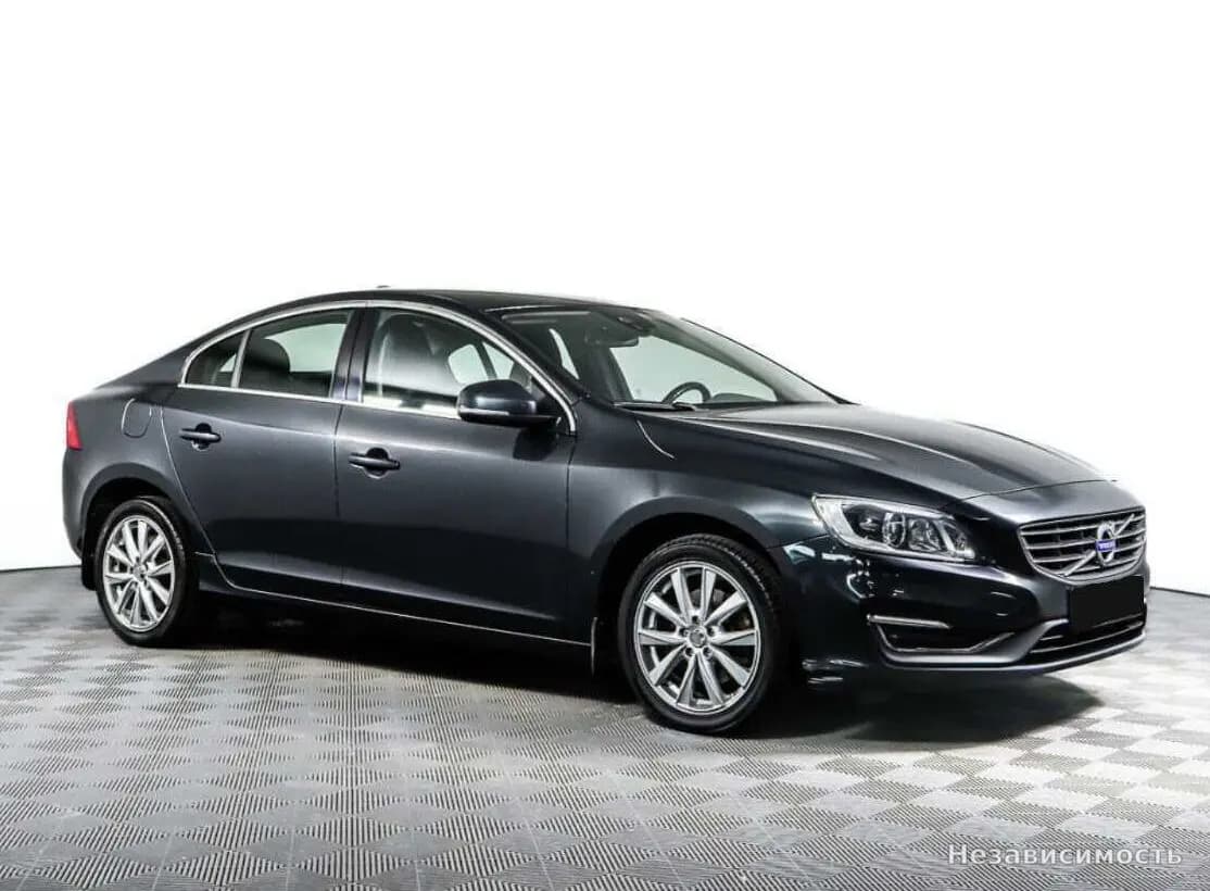 Volvo S60 2013 с пробегом — фото 2