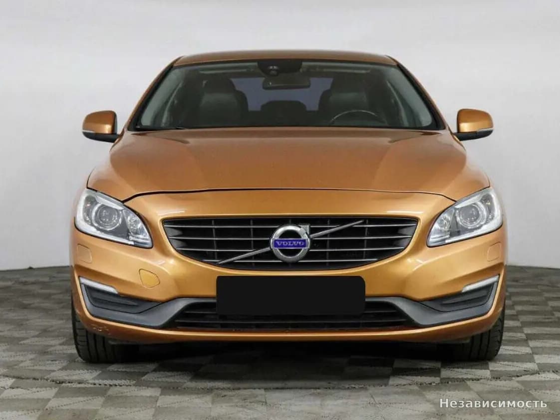 Volvo S60 2013 с пробегом — фото 2