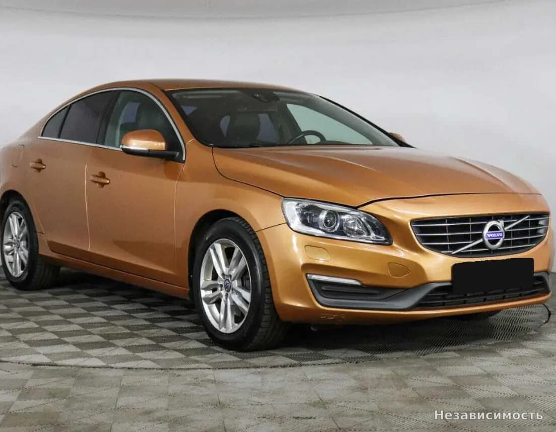 Volvo S60 2013 с пробегом — фото 3