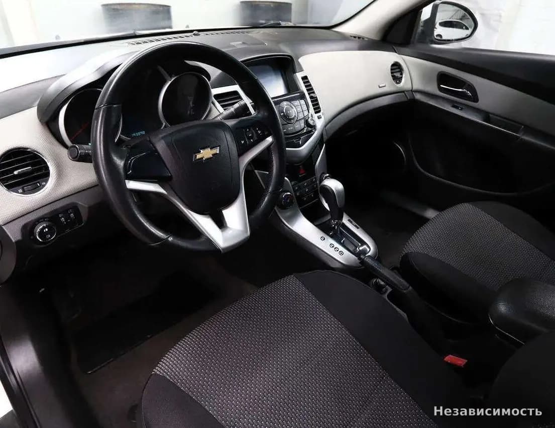 Chevrolet Cruze 2012 с пробегом — фото 7