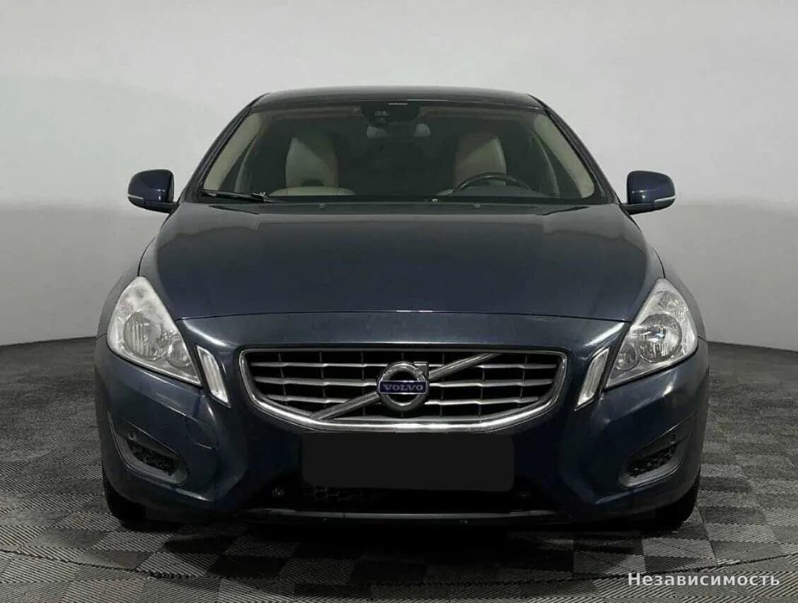 Volvo S60 2012 с пробегом — фото 2
