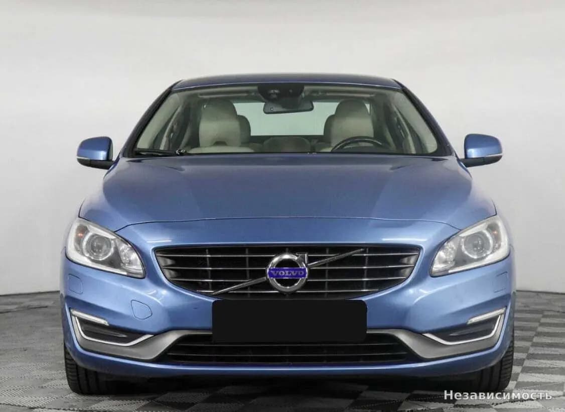 Volvo S60 2014 с пробегом — фото 2