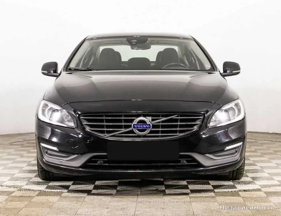 Volvo S60 2017 с пробегом — фото 2