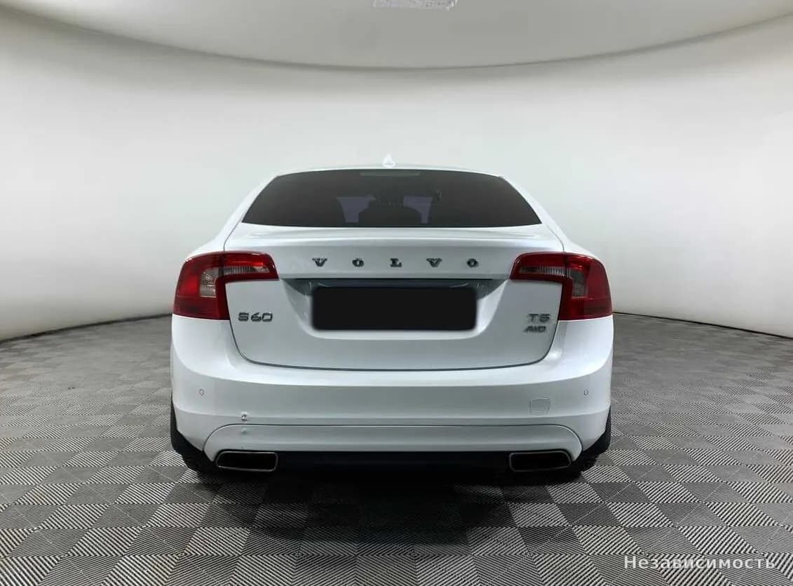 Volvo S60 2013 с пробегом — фото 6